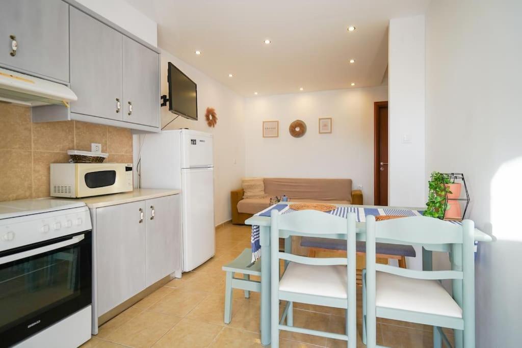 Katerinas Garden Apartment Kámpos Exterior photo